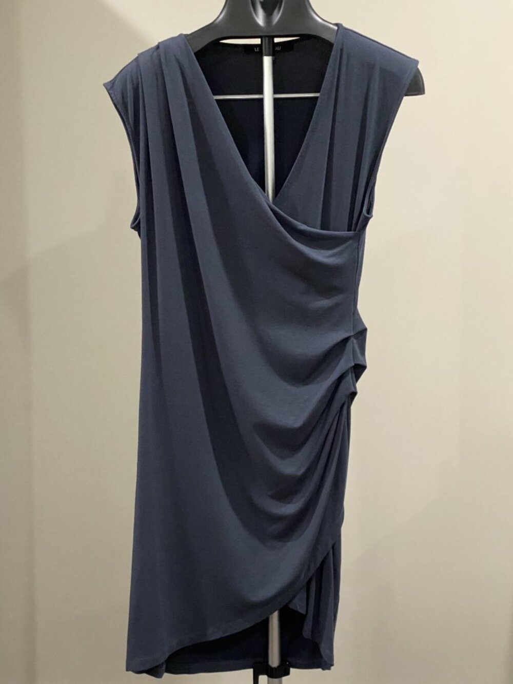 Le Chateau Navy Cap Sleeved Midi Dress- Size L